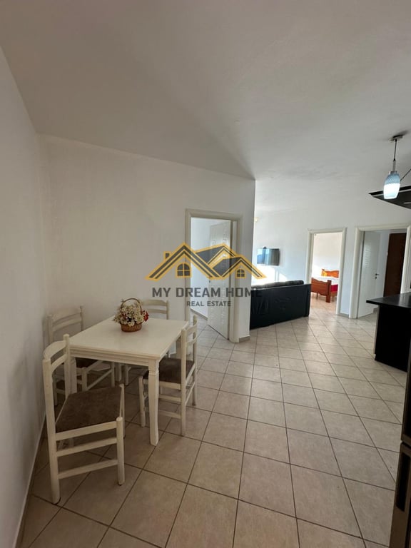 Fotografi e Shitet Apartament 3+1 Prane Stacionit Trenit Durres! në LIST.AL