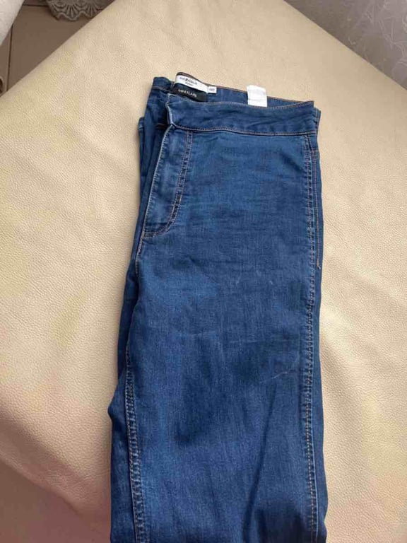 Fotografi e xhinkse piazzia italia në LIST.AL