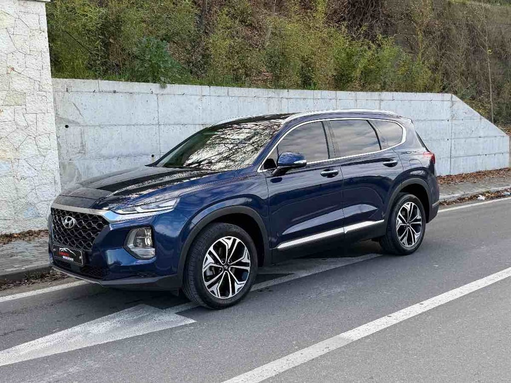 Fotografi e Shitet Santa fe në LIST.AL