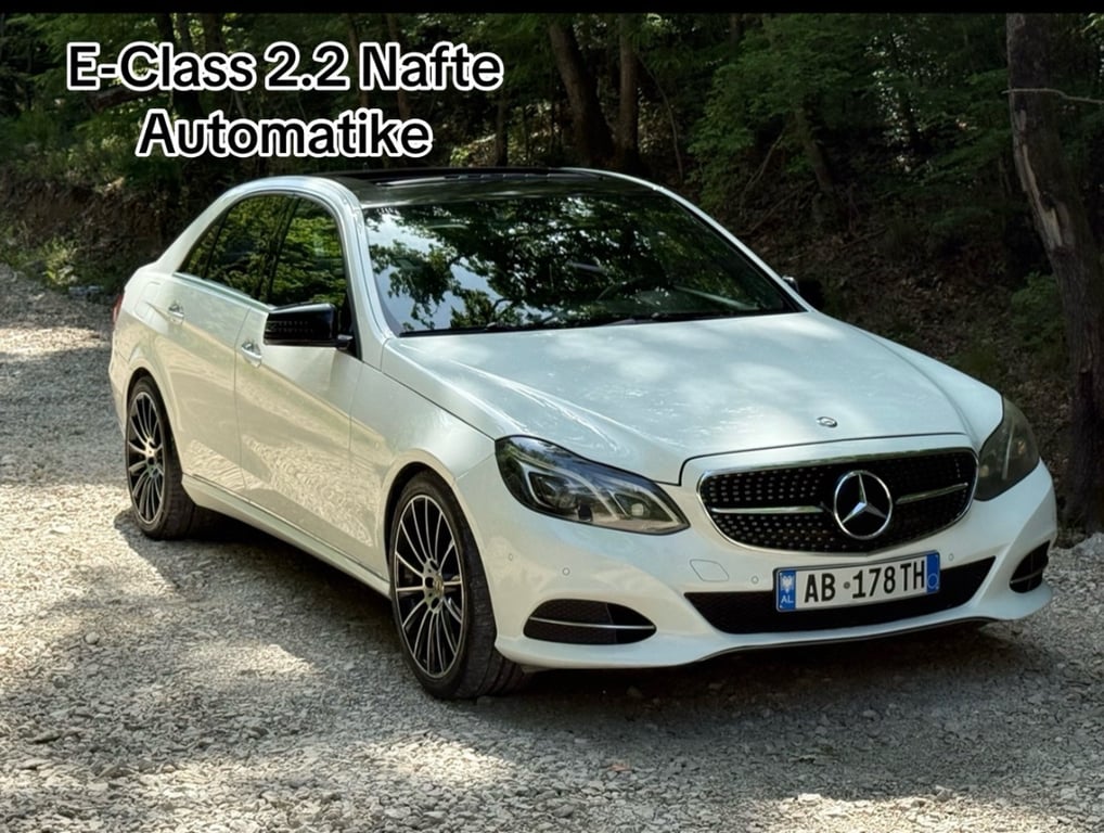 Fotografi e Makina me Qera në LIST.AL