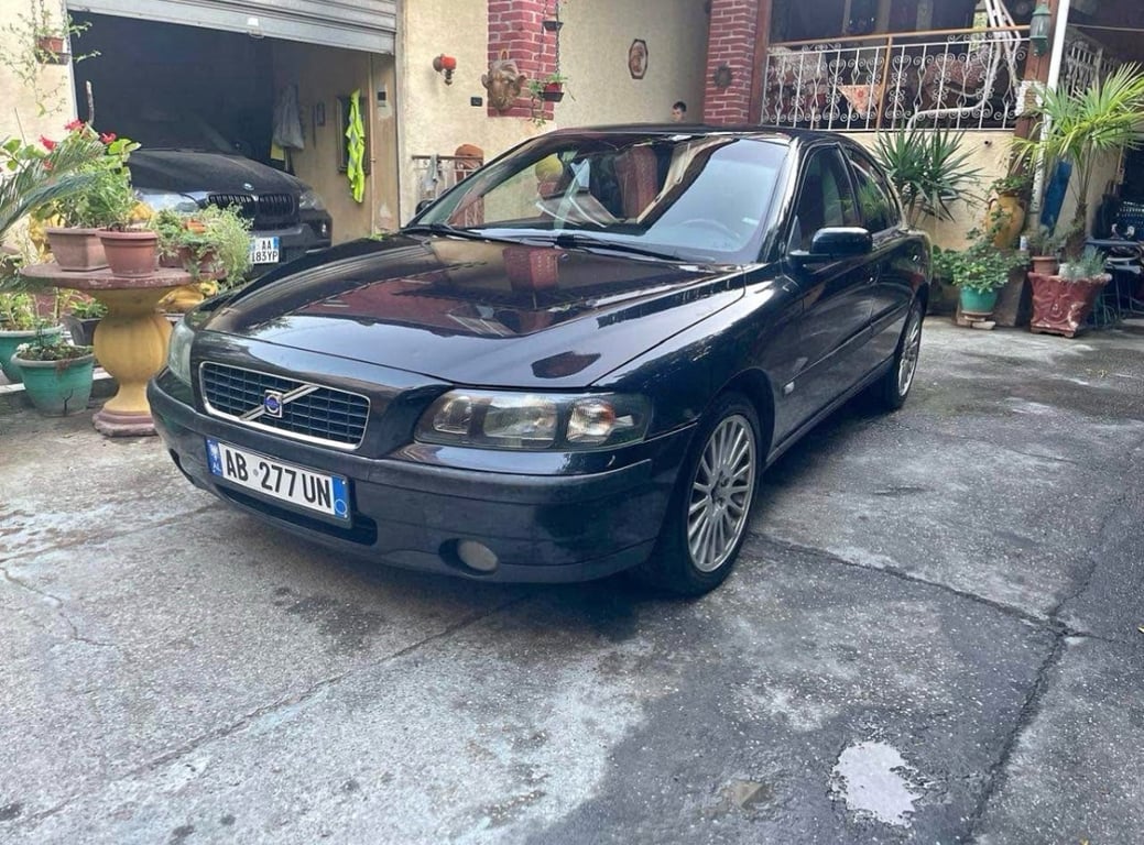 Fotografi e Volvo S60 Diesel në shitje në LIST.AL