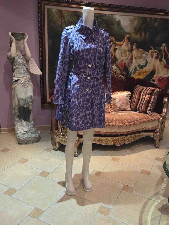 Fotografi e Pallto Elegante Leopardi me Ngjyra në LIST.AL