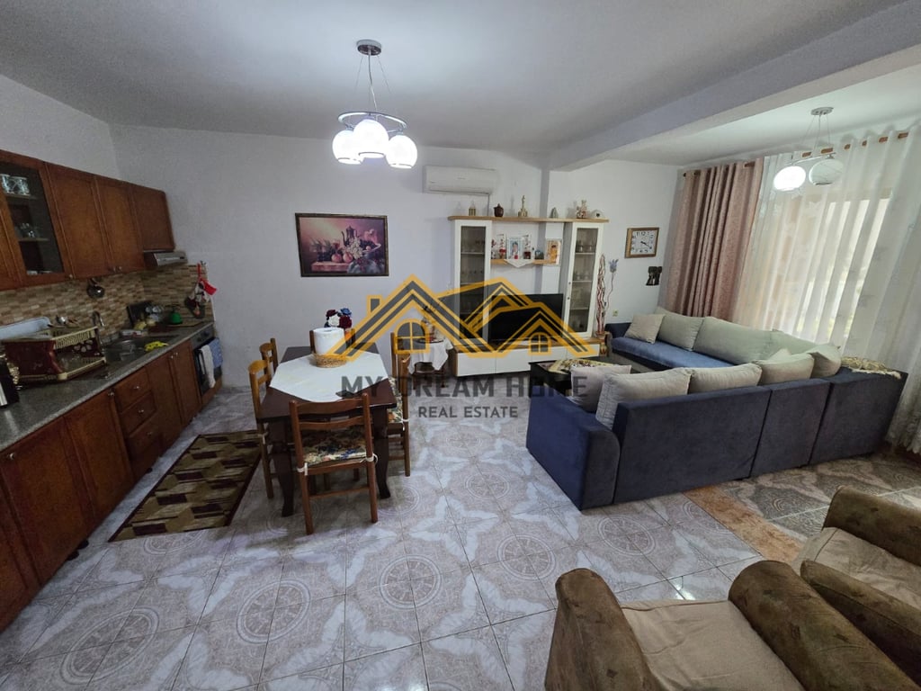 Fotografi e SHITET SHTEPI 2-KATESHE, LAGJA 17, DURRES në LIST.AL