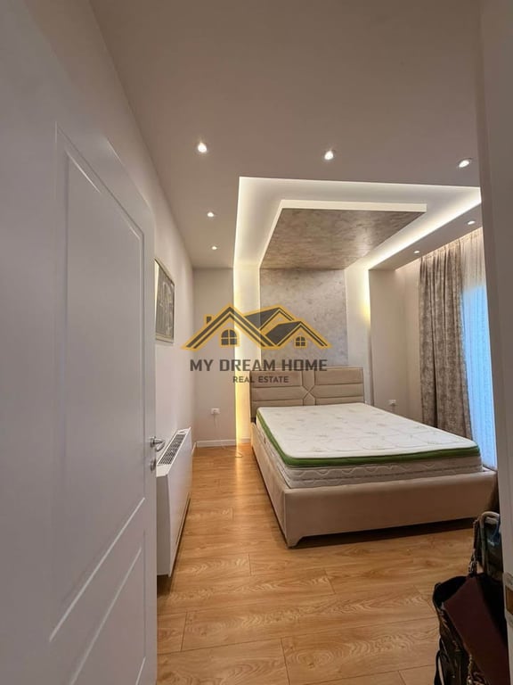 Fotografi e Shitet shtepi private ne zonen e kenetes në LIST.AL