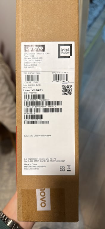 Fotografi e Laptop Lenova në LIST.AL