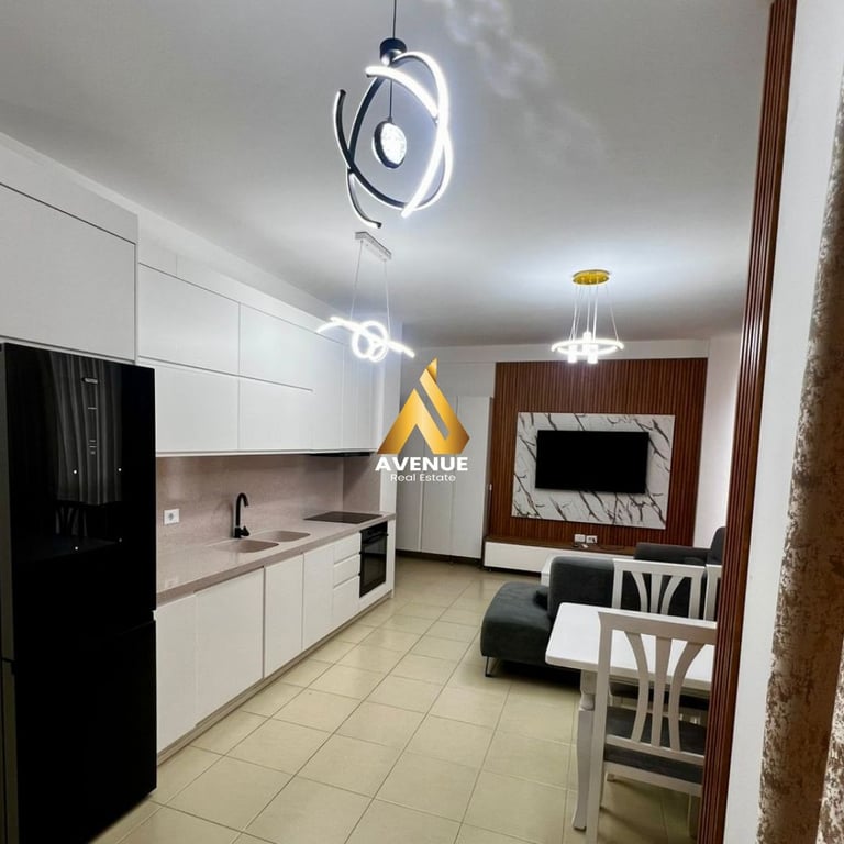 Fotografi e JEPET ME QIRA APARTMENT 2+1 BULEVARDI I RI, TIRANE  në LIST.AL