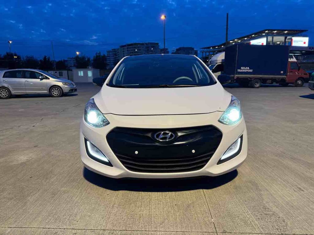 Fotografi e Hyundai I30 në LIST.AL