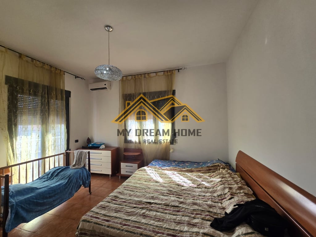 Fotografi e JEPET ME QERA APARTAMENT 2+1+2T SPITALL DURRES! në LIST.AL