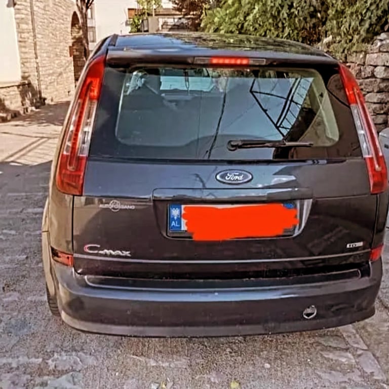 Fotografi e shitet ford c max  në LIST.AL