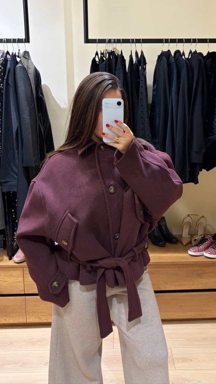 Fotografi e Pallto e shkurter LUMINA në LIST.AL