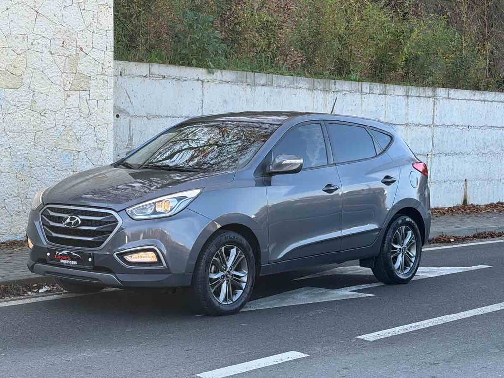 Fotografi e Shitet Tuscon në LIST.AL