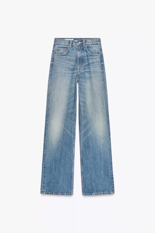 Fotografi e Xhinse Zara masa 26 në LIST.AL