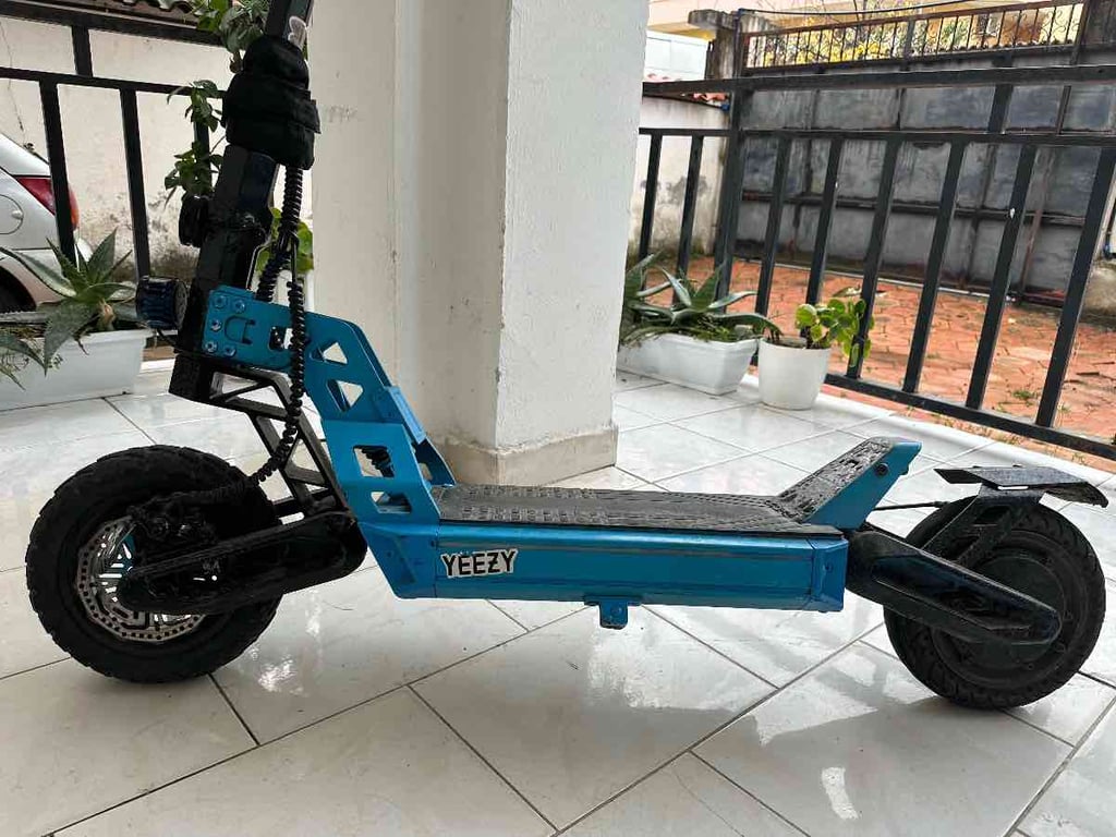 Fotografi e Skuter në LIST.AL