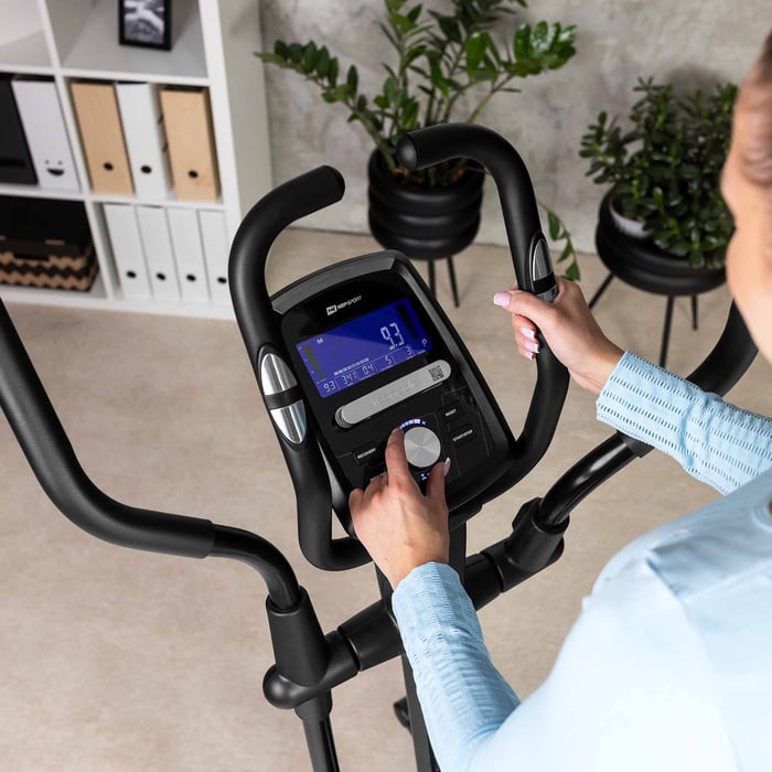 Multifunktions-Computer mit HRC & Recovery – inkl. USB-Anschluss zum Laden Ihres Geräts beim Training