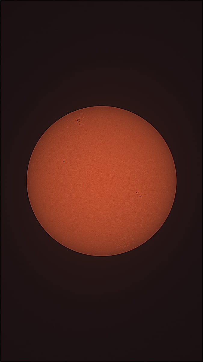 Soleil lumière blanche 10072025 16h10TU
