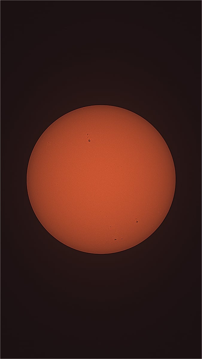 Soleil lumière blanche 27062025 15h38TU