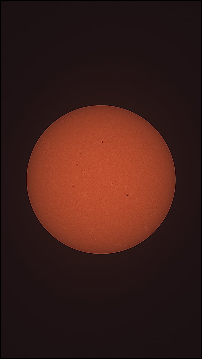 Soleil lumière blanche 01072025 16h42TU