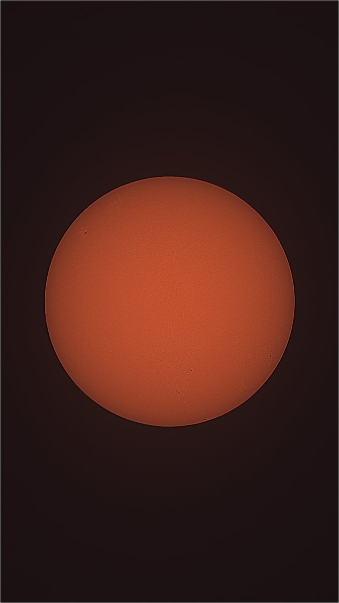 Soleil lumière blanche 08072025 15h51TU