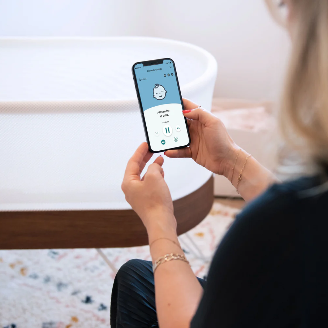SNOO smart bassinet baby monitor smartphone app