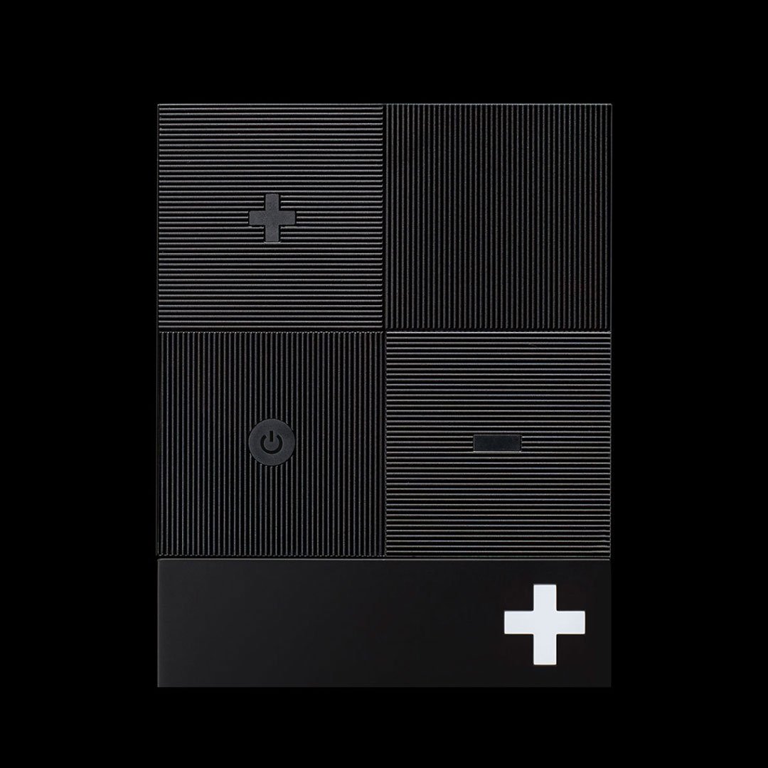 Le Cube wireless smart safety button packaging