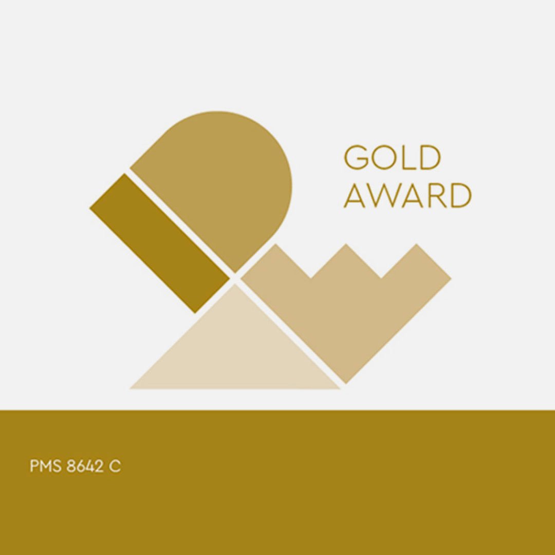 Gold award graphic with stylized mountain peak and beige gradient background