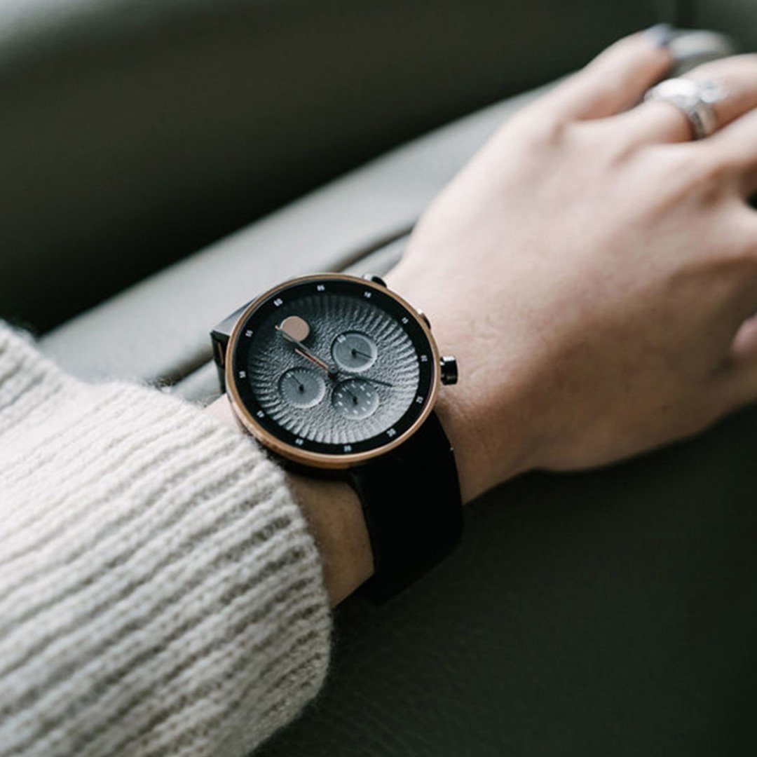 MOVADO EDGE クォーツ腕時計 The MOVADO Edge, An Icon Revisited