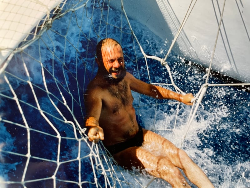 Sea bath on Rocinante