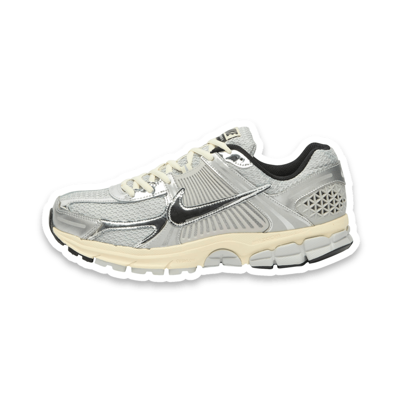 Nike Vomero 5 Chrome Sneaker