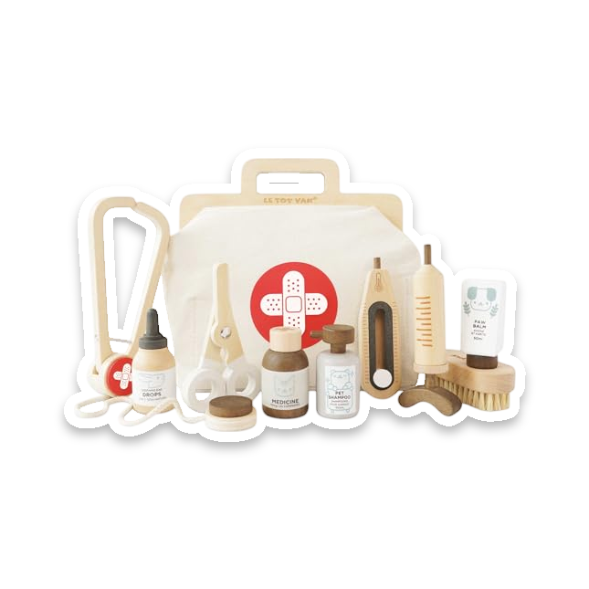 Le Toy Van Wooden Animal Vet Playset