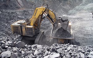 ذخیره 40 میلیون تنی سنگ آهن در اختیار چادرملو قرار گرفت