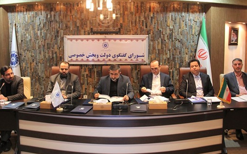 کنترل تورم به گفتمان تخصصی و اصلاح ساختارها نیاز دارد