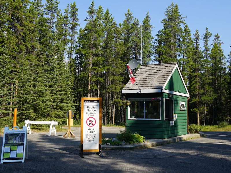 Parks Canada oTENTik - Two Jack Lake