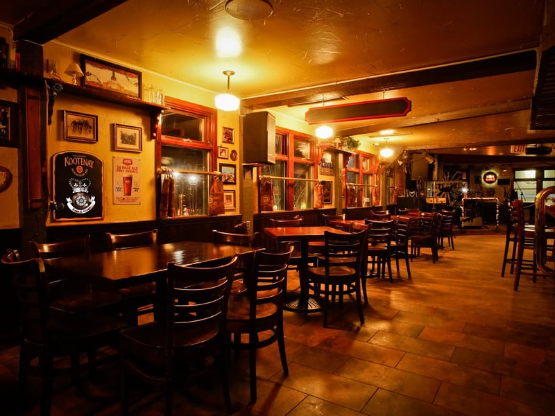 Rose & Crown Banff