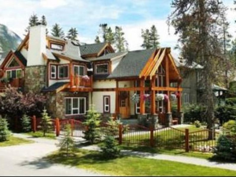 Beaujolais Boutique B&B At Thea's House