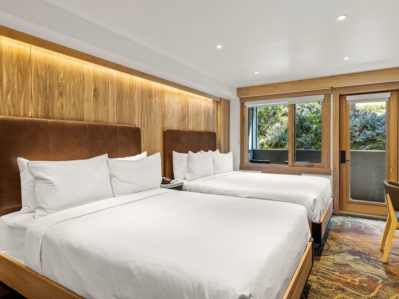 Otter Hotel