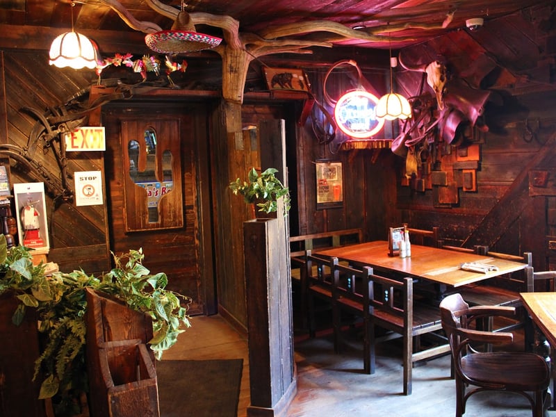 Magpie & Stump Mexican Restaurant