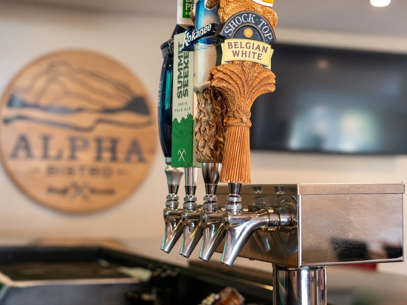 Alpha Bistro
