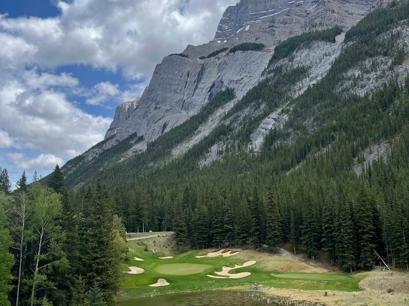 Fairmont Banff Springs Golf Shoppe