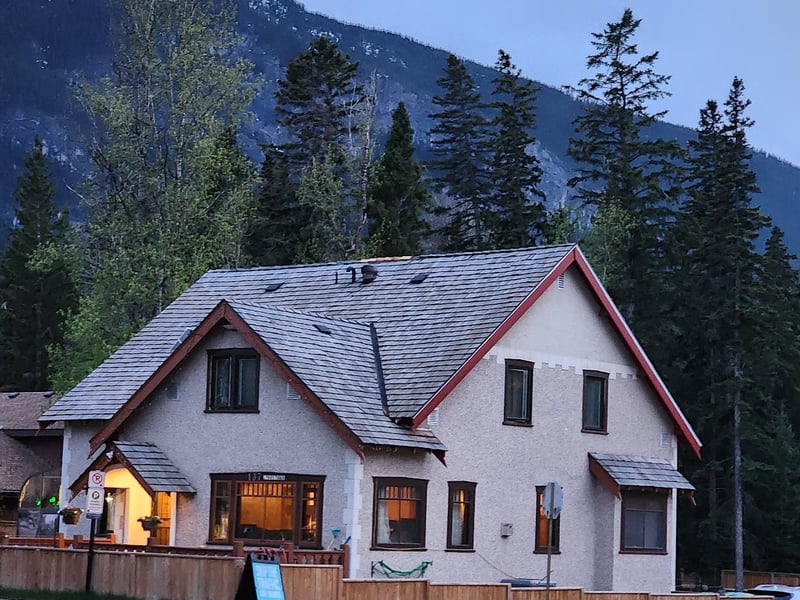 Banff Riverfront Estate Bed and Breakfast