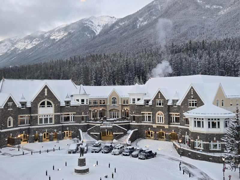 Chateau Mountain Sports