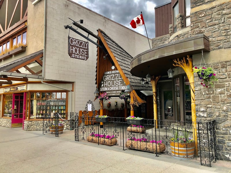 Banff Grizzly House Restaurant