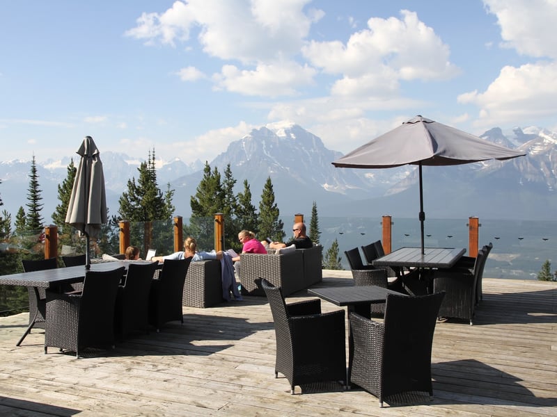 Whitehorn Bistro