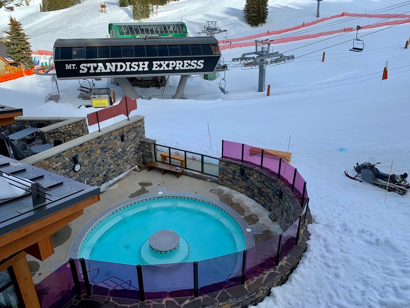 Sunshine Mountain Lodge