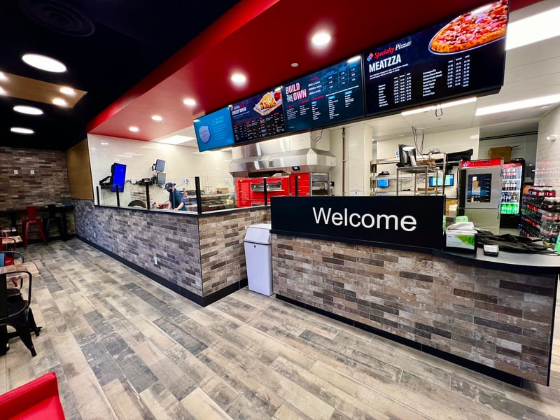 Domino's Banff