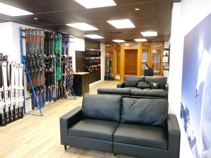 Black Tie Ski Rentals of Banff