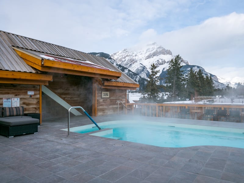 Moose Hotel & Suites