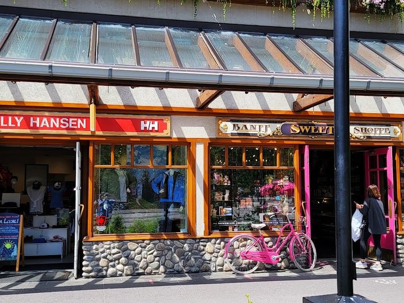 Helly Hansen Store