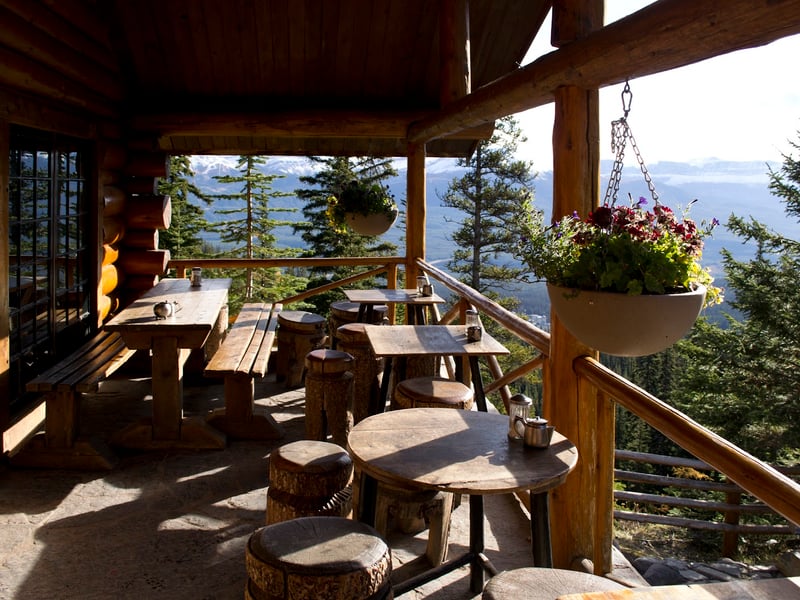 Lake Agnes Tea House