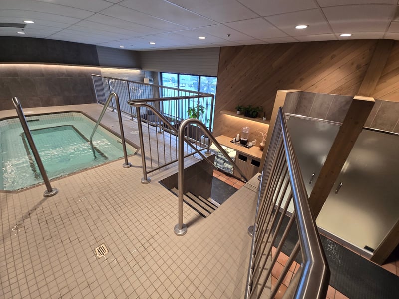 Elk + Avenue Hotel