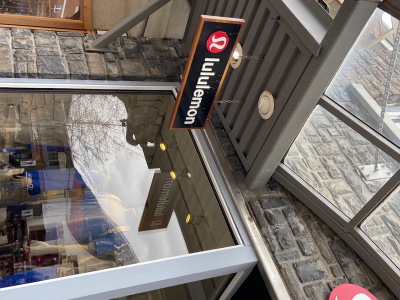 Lululemon